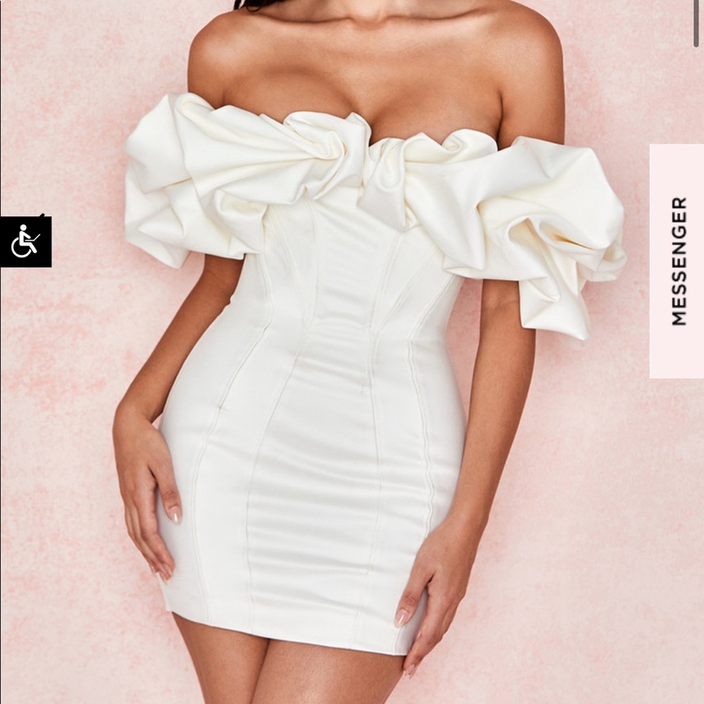 House of CB DUPE‼️ Ivory Strapless Dress